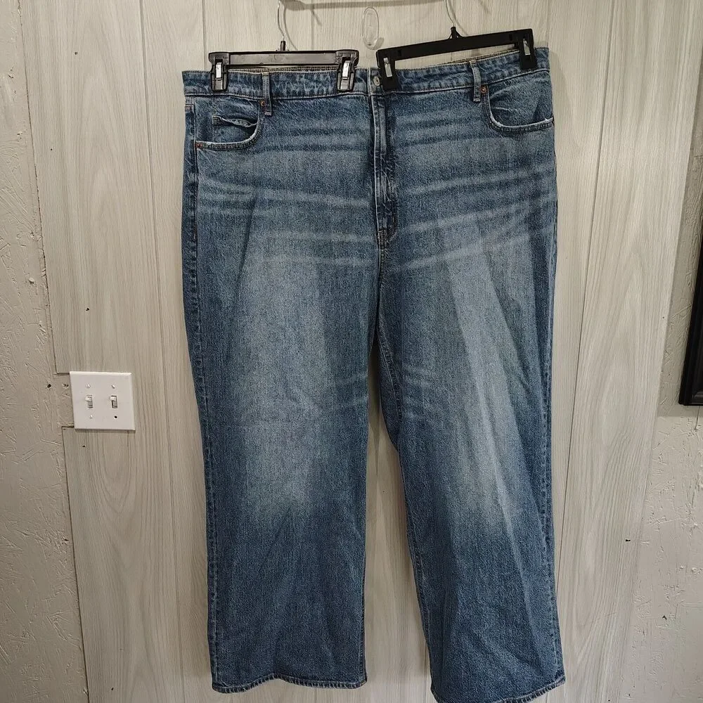 Old Navy Extra High Rise Sky- Hi Wide Leg Secret Smooth Pockets Plus Size 26